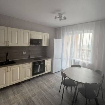 Сдается 1-комнатная квартира, 40,1 м²