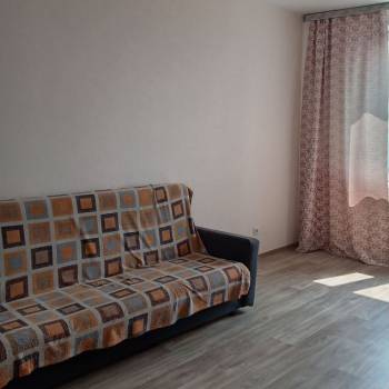 Сдается 1-комнатная квартира, 37 м²
