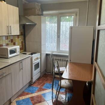 Сдается Многокомнатная квартира, 62 м²