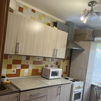 Сдается Многокомнатная квартира, 62 м²