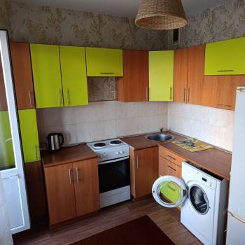 Сдается 1-комнатная квартира, 32 м²