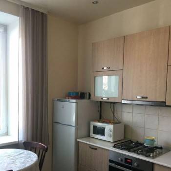 Продается 1-комнатная квартира, 38 м²