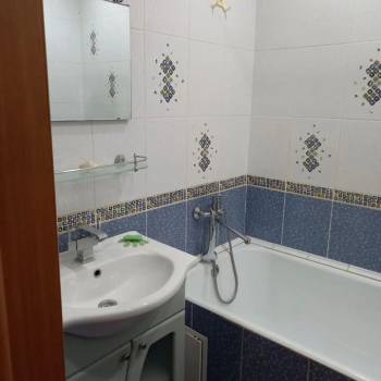 Продается 1-комнатная квартира, 42,2 м²