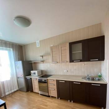 Сдается 1-комнатная квартира, 37 м²