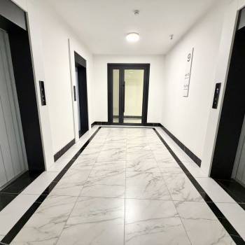 Продается 1-комнатная квартира, 40 м²