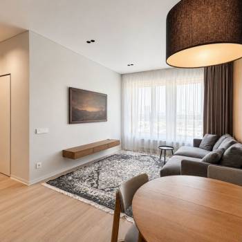 Продается 1-комнатная квартира, 40 м²
