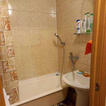Сдается Комната, 98 м²