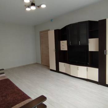 Сдается 1-комнатная квартира, 41 м²
