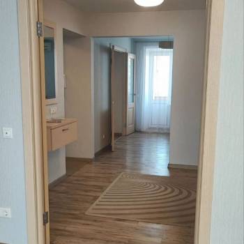 Сдается 2-х комнатная квартира, 73 м²