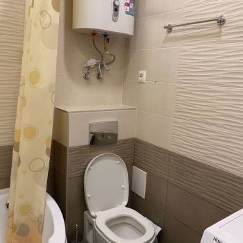 Продается 1-комнатная квартира, 45 м²