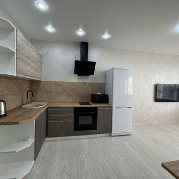 Сдается 2-х комнатная квартира, 42 м²