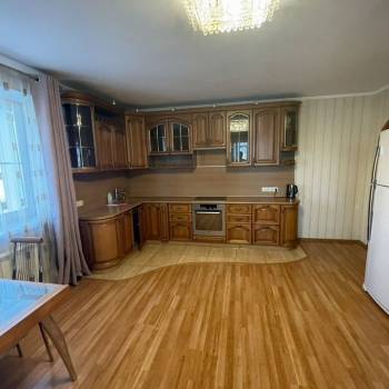 Сдается 2-х комнатная квартира, 58,6 м²