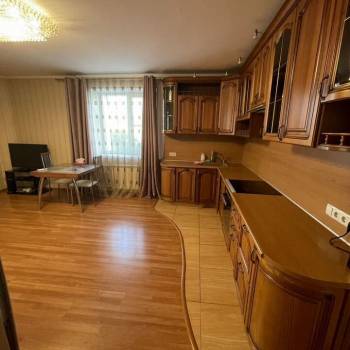 Сдается 2-х комнатная квартира, 58,6 м²