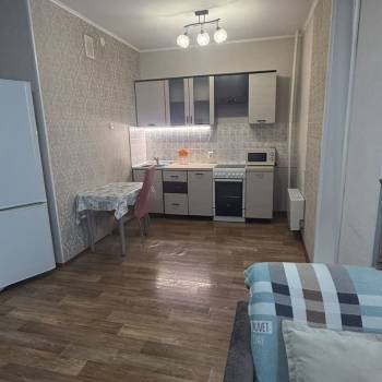 Продается 1-комнатная квартира, 35 м²