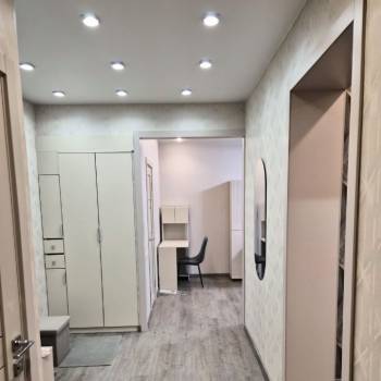 Сдается 2-х комнатная квартира, 65 м²