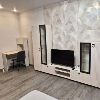 Сдается 2-х комнатная квартира, 65 м²