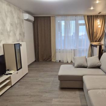 Сдается 2-х комнатная квартира, 65 м²