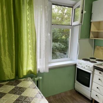 Сдается 1-комнатная квартира, 32 м²