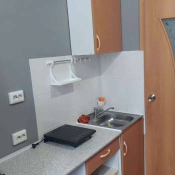 Сдается 1-комнатная квартира, 18 м²