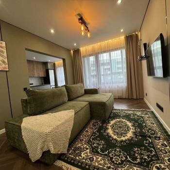 Продается 2-х комнатная квартира, 60 м²
