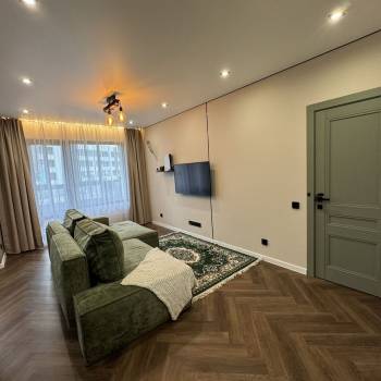 Продается 2-х комнатная квартира, 60 м²