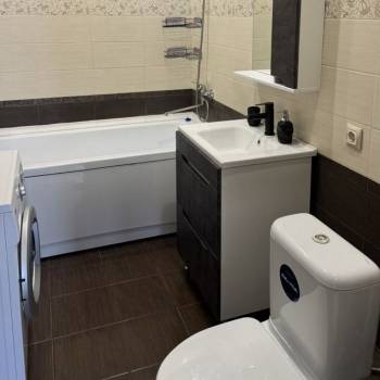 Сдается 1-комнатная квартира, 39 м²