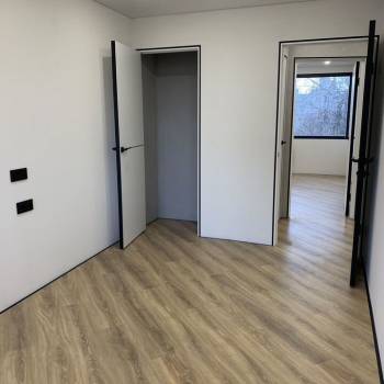 Продается 3-х комнатная квартира, 58 м²
