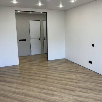Продается 3-х комнатная квартира, 58 м²