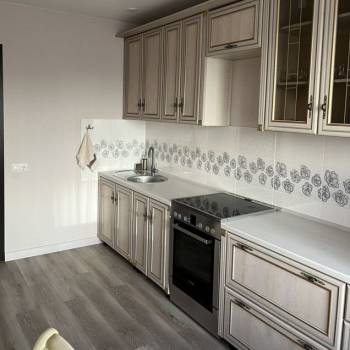 Сдается 1-комнатная квартира, 53,7 м²