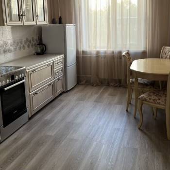 Сдается 1-комнатная квартира, 53,7 м²