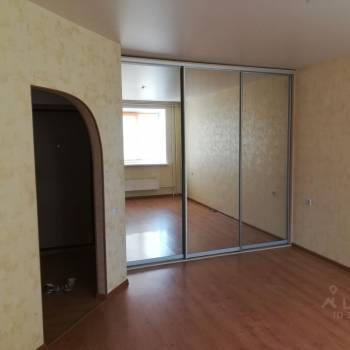 Сдается 1-комнатная квартира, 42 м²