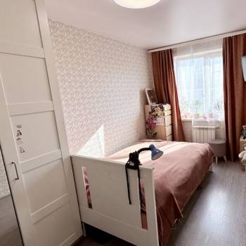 Продается 2-х комнатная квартира, 42 м²