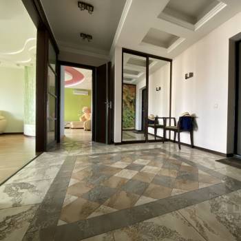 Продается 3-х комнатная квартира, 100 м²