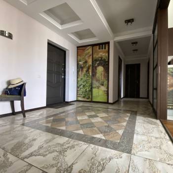 Продается 3-х комнатная квартира, 100 м²