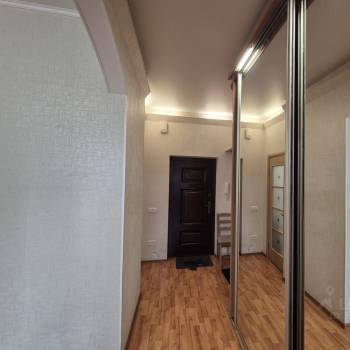 Сдается 1-комнатная квартира, 40 м²