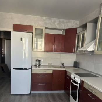 Сдается 1-комнатная квартира, 43 м²
