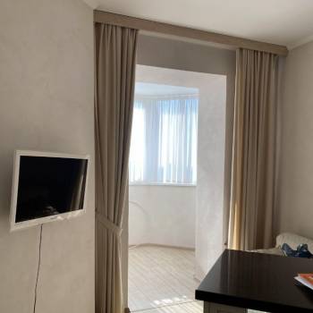 Сдается 1-комнатная квартира, 63 м²