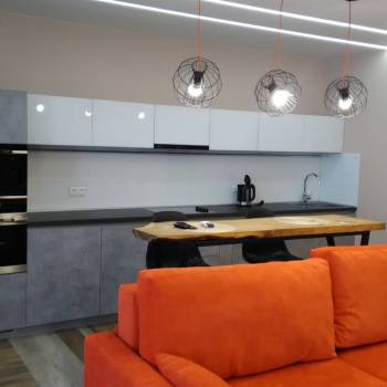 Сдается 1-комнатная квартира, 50 м²