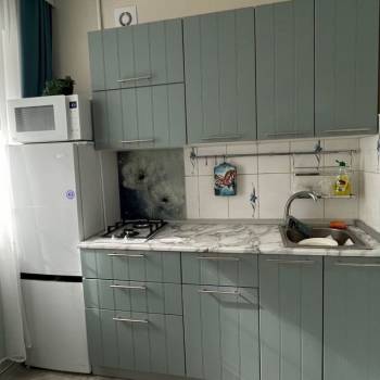 Сдается Многокомнатная квартира, 42 м²