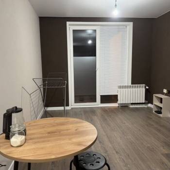 Сдается 1-комнатная квартира, 39 м²