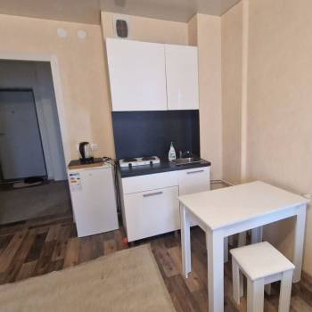 Продается 1-комнатная квартира, 27 м²