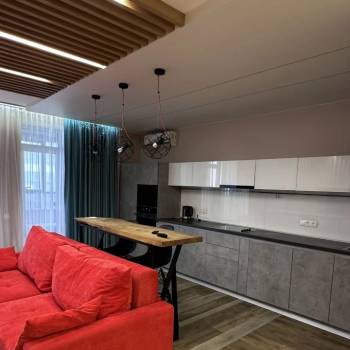 Сдается 1-комнатная квартира, 50 м²