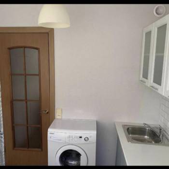 Сдается 1-комнатная квартира, 36 м²