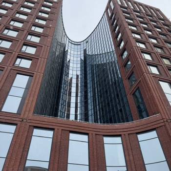Продается 1-комнатная квартира, 95,7 м²