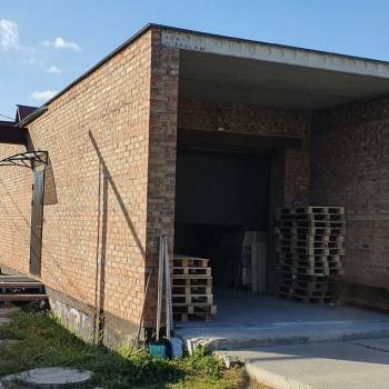 Сдается Нежилое помещение, 400 м²
