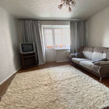 Сдается 2-х комнатная квартира, 70 м²