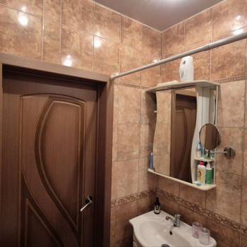 Продается 1-комнатная квартира, 37,4 м²