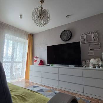 Продается 1-комнатная квартира, 37,4 м²