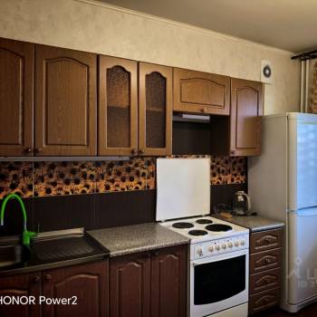 Сдается 1-комнатная квартира, 39 м²
