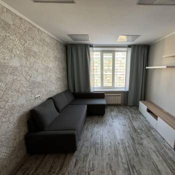 Сдается 1-комнатная квартира, 40 м²